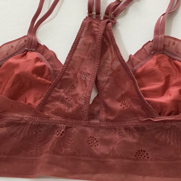 Aerie Racerback Lace Triangle Bralette - Picture 3 of 5